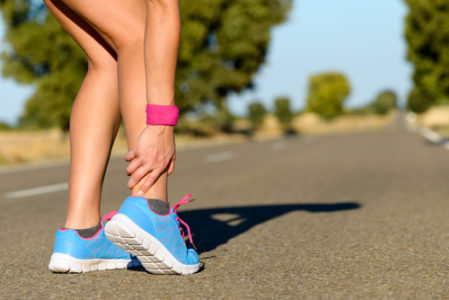 female runner dislocated ankle